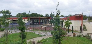 8 septembre 2007 : Plougoumelen inaugure l’école Philippe Meirieu