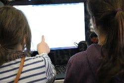 Les dispositifs de signalement sur Internet inadaptés aux enfants estime une enquête européenne