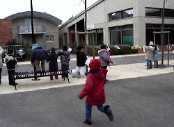 Maternelle : Peillon relance la scolarisation à 2 ans