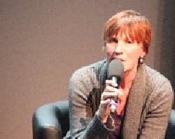 Numérique : Anna Angeli :  » Il faut de vrais référents coté Education nationale »