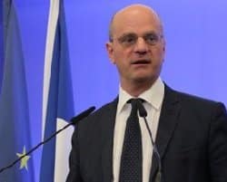 Blanquer : Un cadre clair sur la protection des données