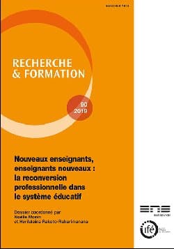 Pourquoi se reconvertit-on professeure des écoles ?