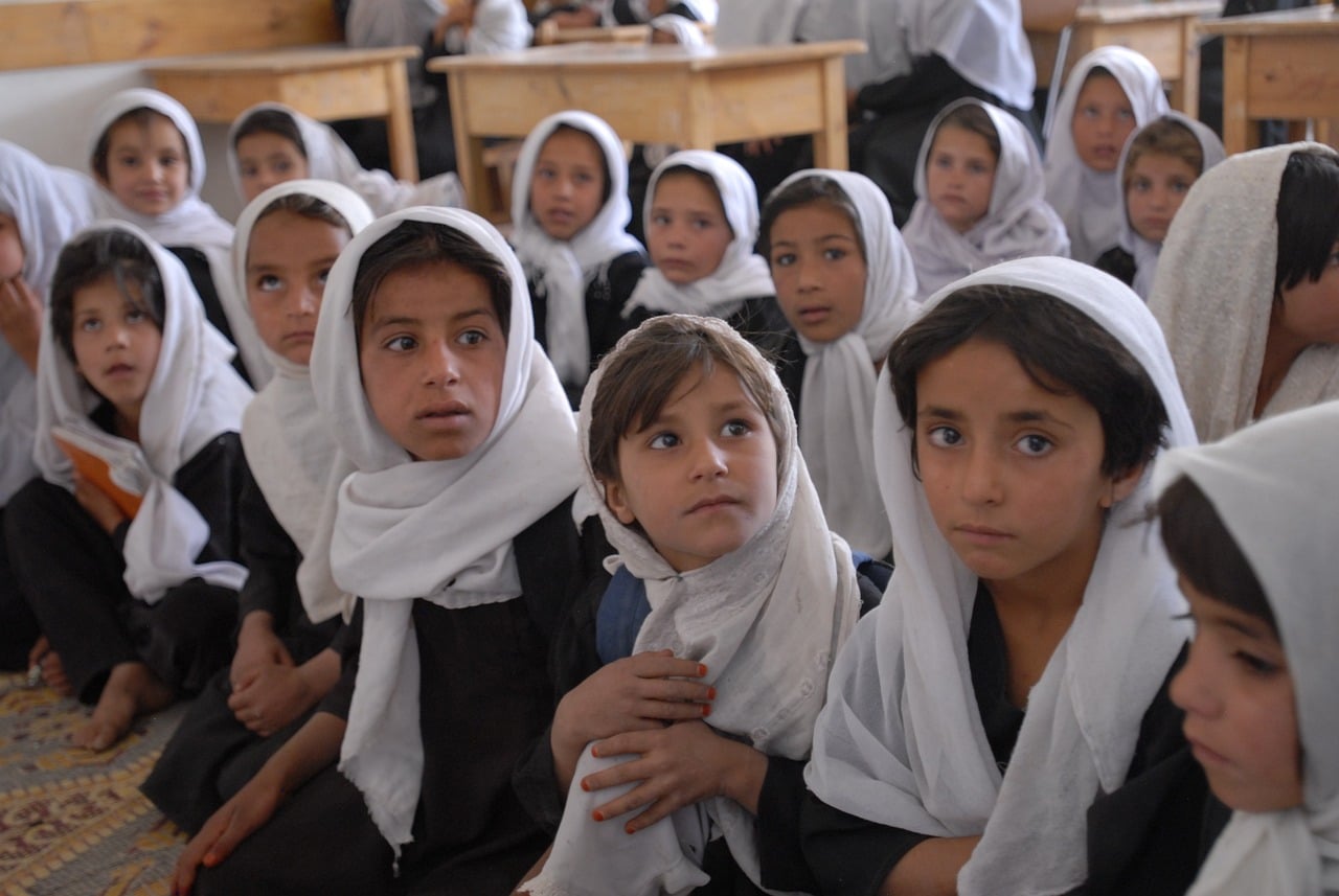 Afhganistan : pas d’école pour les filles après 12 ans