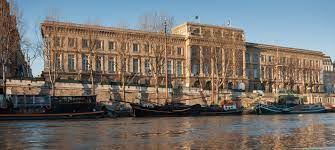 La Monnaie de Paris attend les enseignants