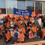 Marseille : parents et enseignants du  Parc Bellevue s’invitent à la Cité Internationale Jacques Chirac.