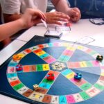 Un Trivial Pursuit interdisciplinaire pour réviser le DNB