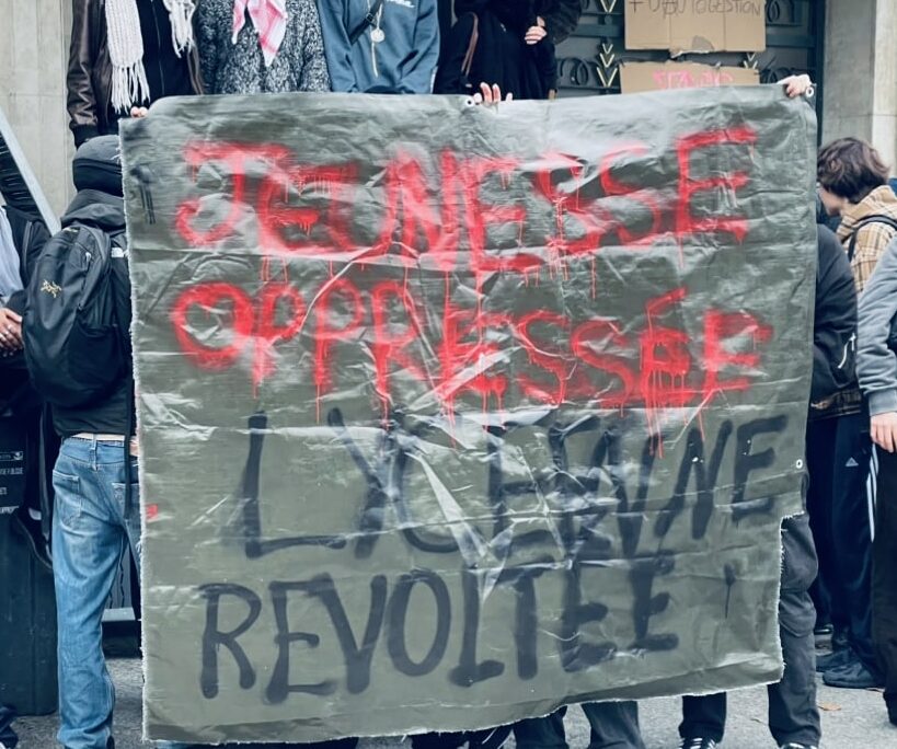 Mobilisation lycéenne et violences policières : « Ce n’est pas nous qui faisions peur à la police, c’est eux qui nous terrorisaient »